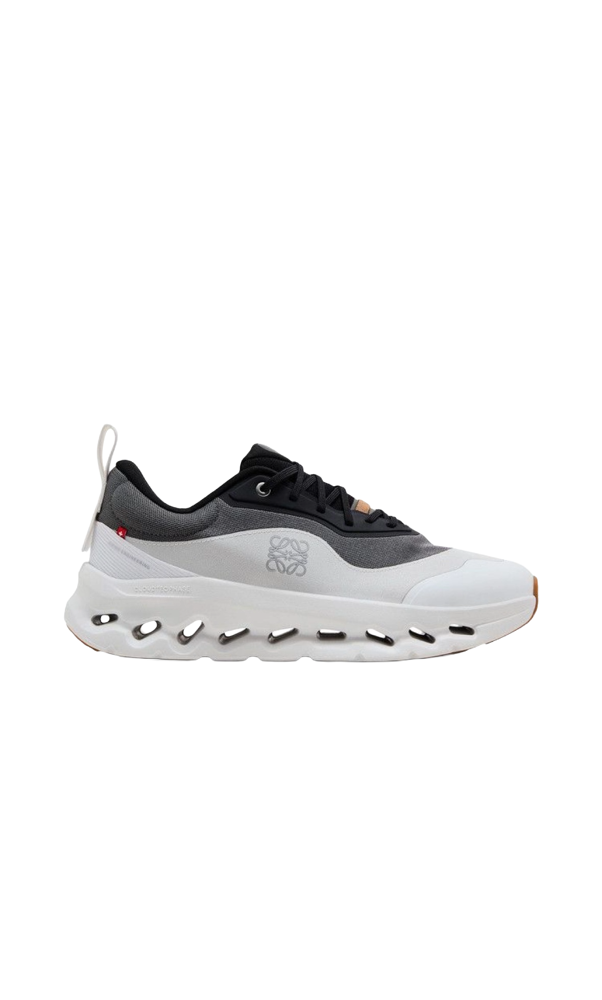 Loewe x On running