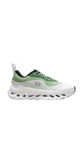 Loewe x On running