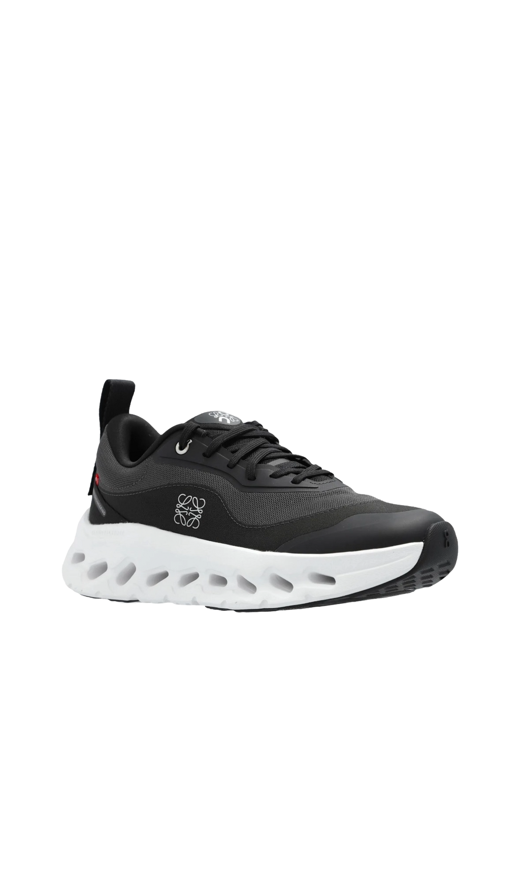 Loewe x On running