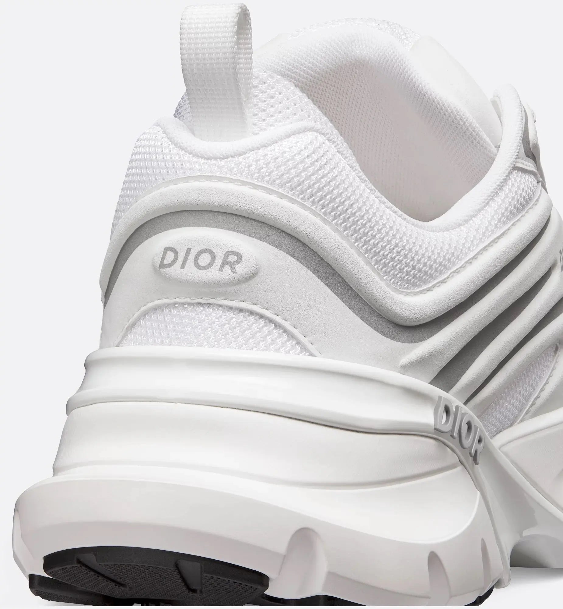 Dior B44