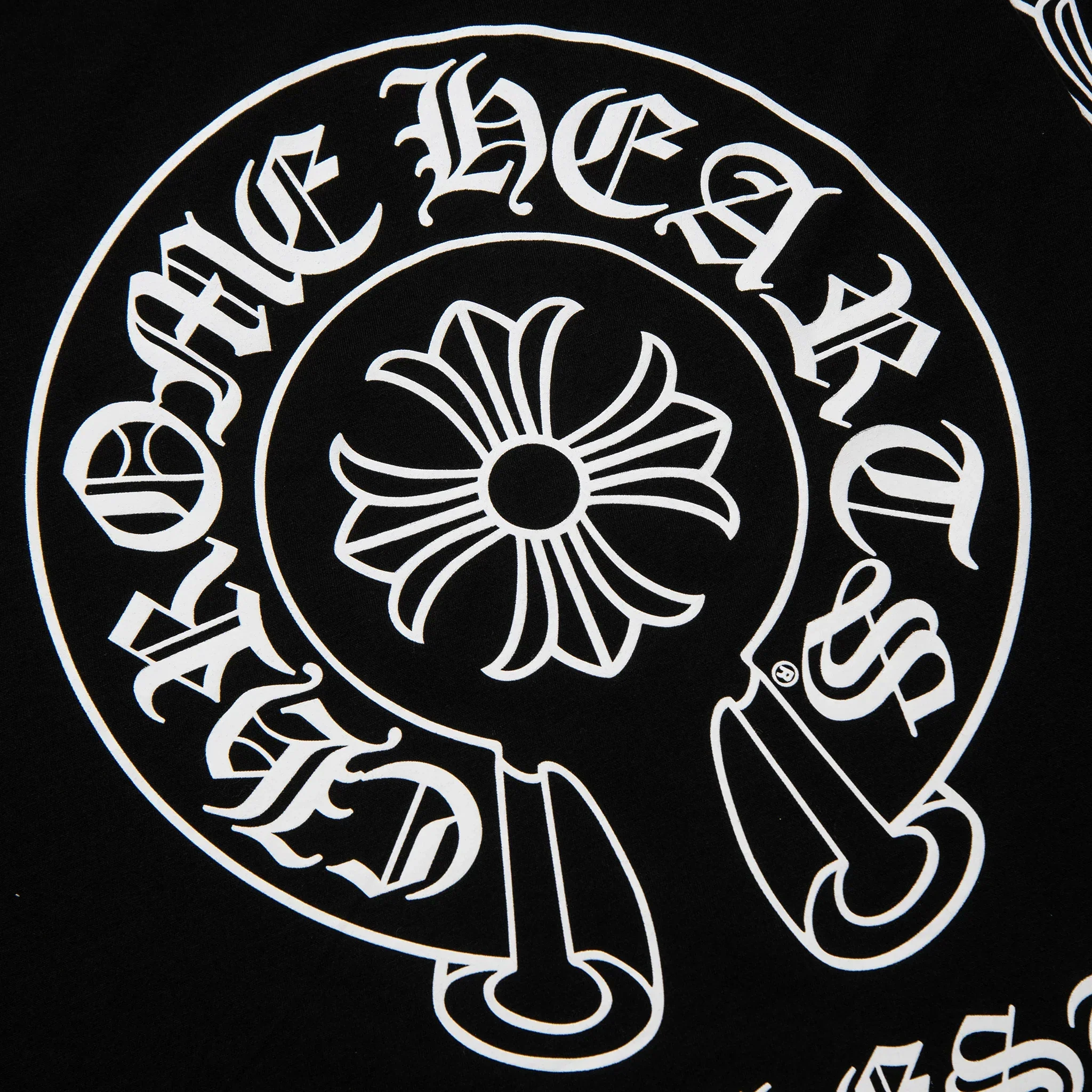 Pull Chrome Hearts